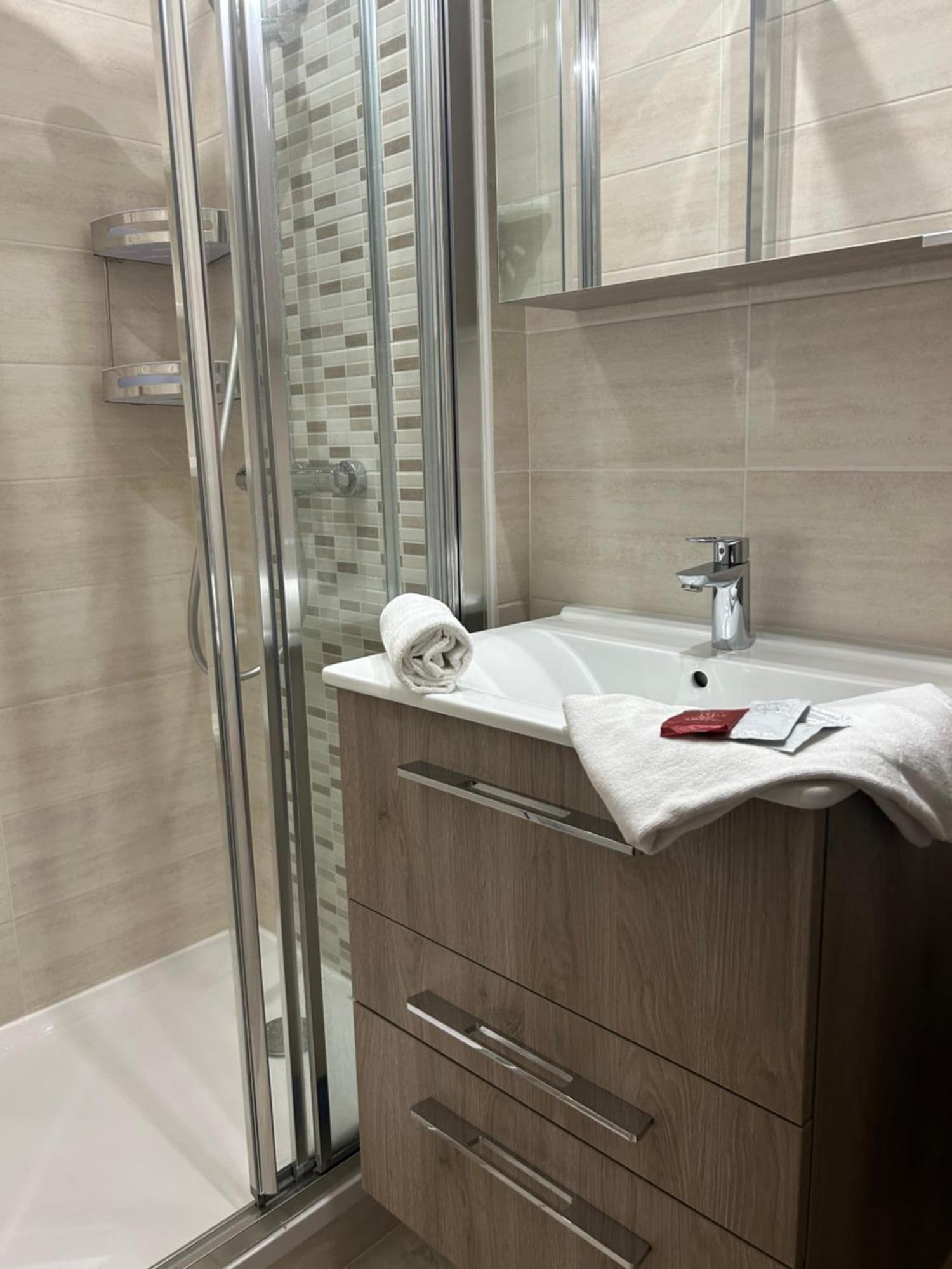 Le Cocon De La Garrigue Apartment Agde Ngoại thất bức ảnh
